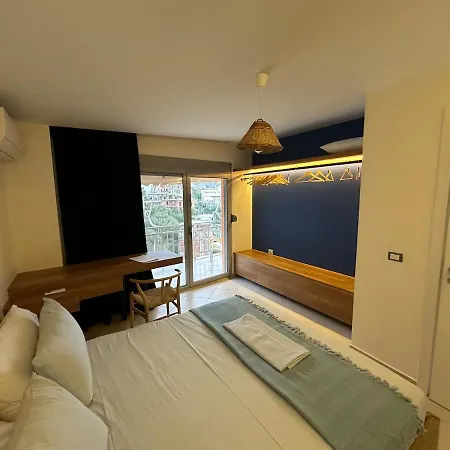 דירה Sea View Netfl Balcony Sofa Bed Fireplace Vlorë