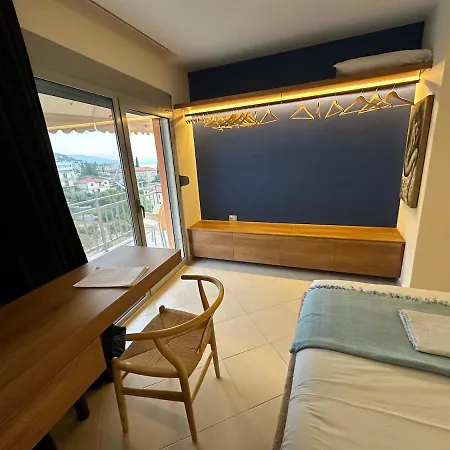 Sea View Netfl Balcony Sofa Bed Fireplace * Vlorë